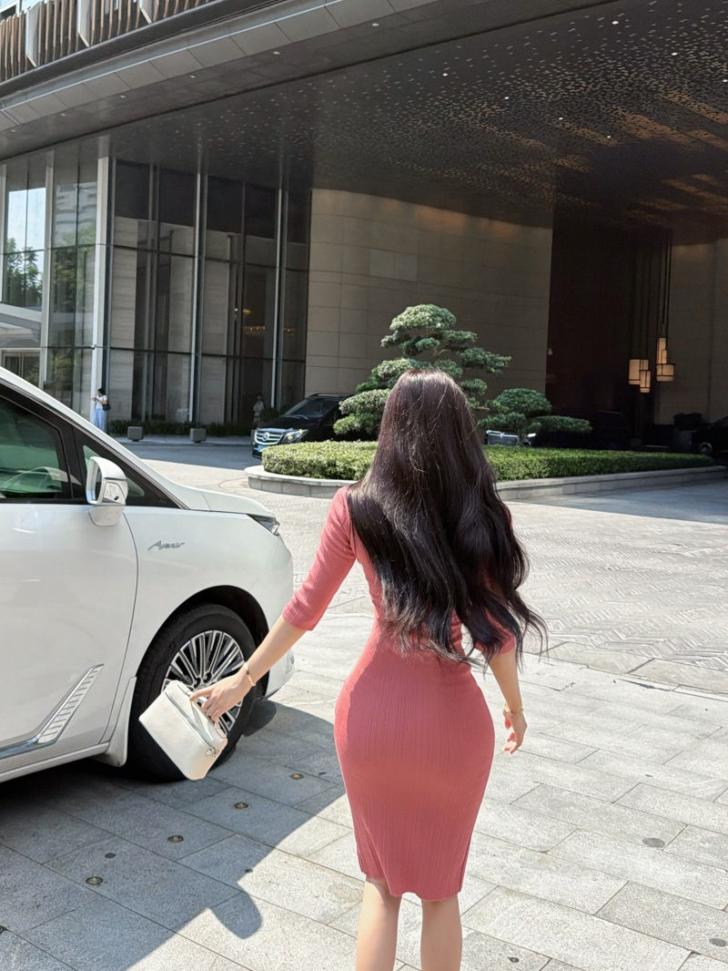 💕溫柔優雅氣質中袖修身包臀中長針織裙